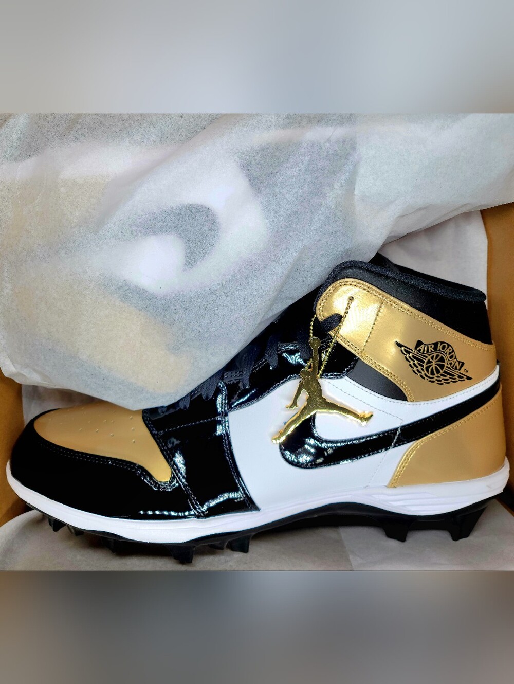 Air Jordan 1 Mid TD *Gold Toe* Football Cleats Sz 17 Men NIB